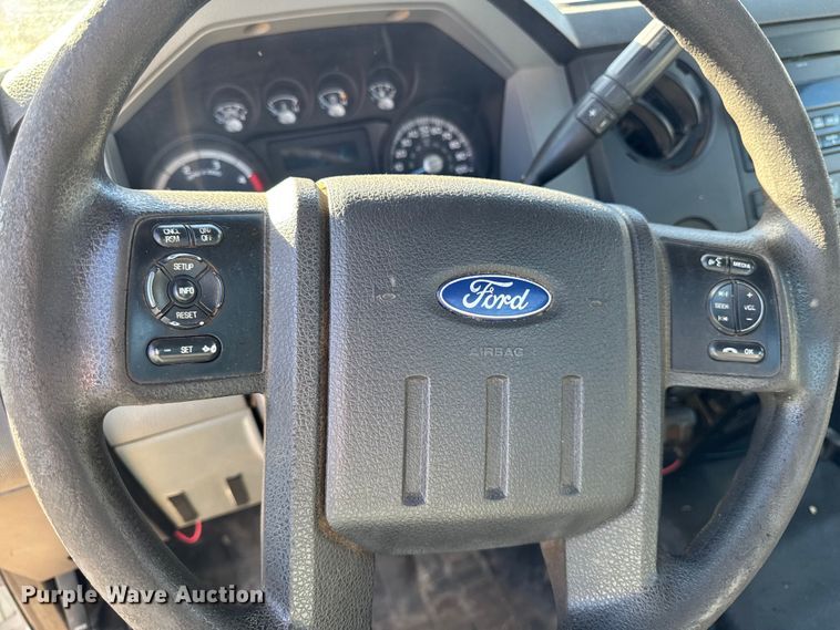 image for item EA1997 2015 Ford F550 flatbed truck