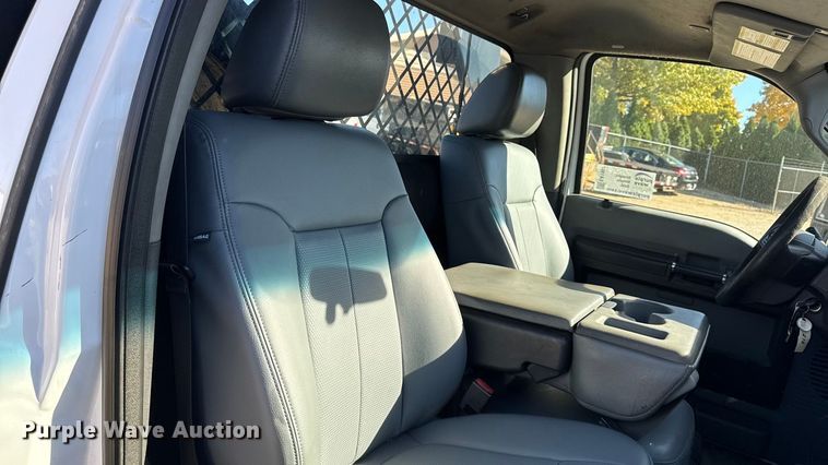 image for item EA1997 2015 Ford F550 flatbed truck