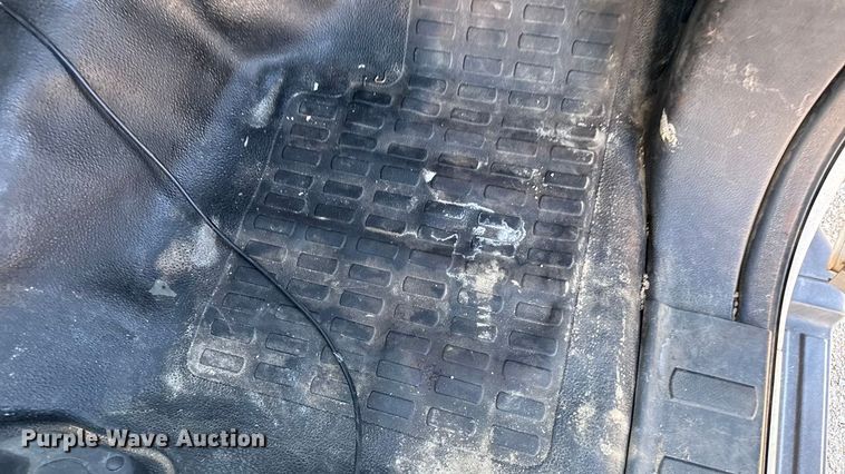 image for item EA1997 2015 Ford F550 flatbed truck