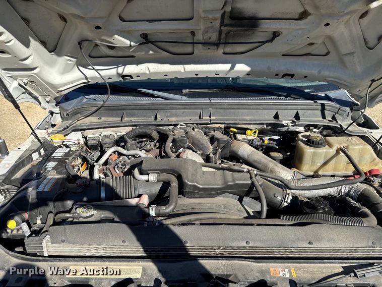 image for item EA1997 2015 Ford F550 flatbed truck