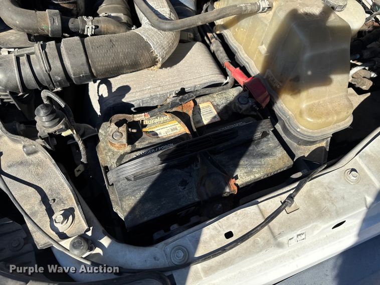 image for item EA1997 2015 Ford F550 flatbed truck