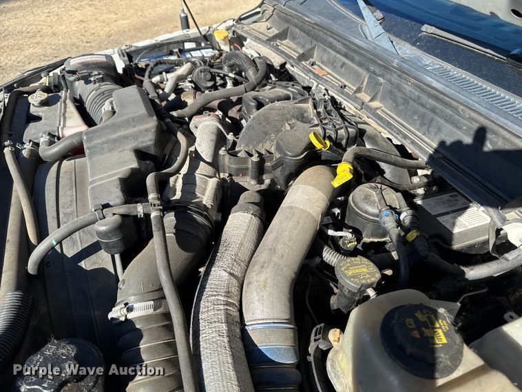 image for item EA1997 2015 Ford F550 flatbed truck