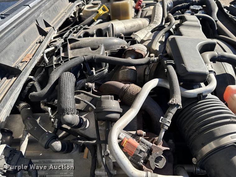 image for item EA1997 2015 Ford F550 flatbed truck