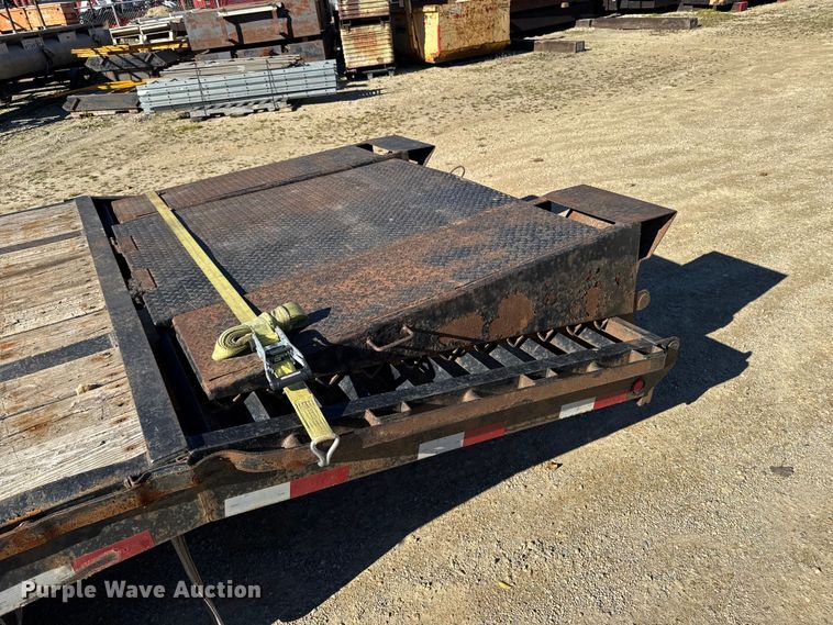 image for item EA1998 2014 Big Tex equipment trailer