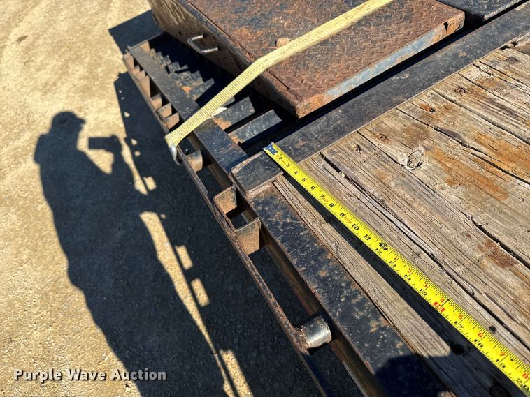 image for item EA1998 2014 Big Tex equipment trailer