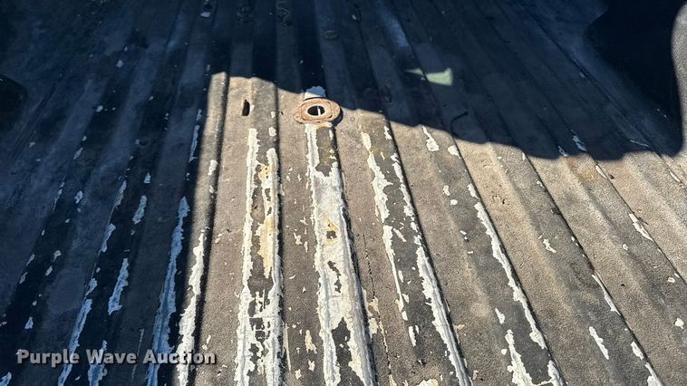 image for item EA1999 2016 Chevrolet Silverado 2500HD Crew Cab pickup truck