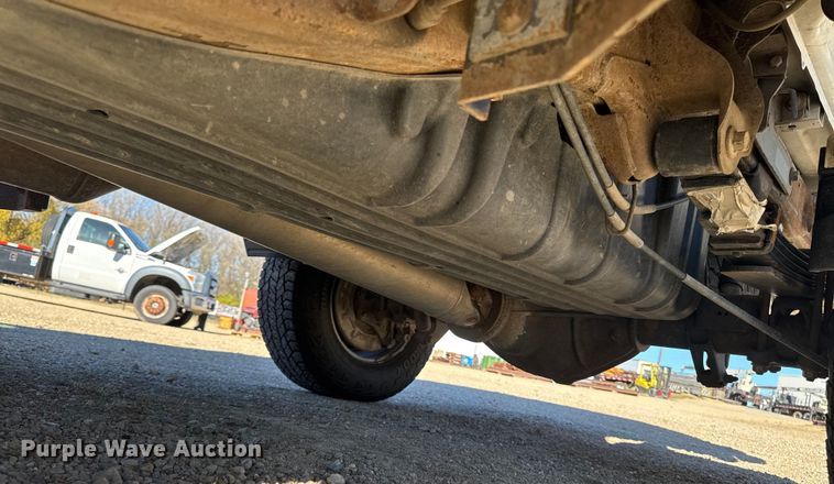 image for item EA1999 2016 Chevrolet Silverado 2500HD Crew Cab pickup truck