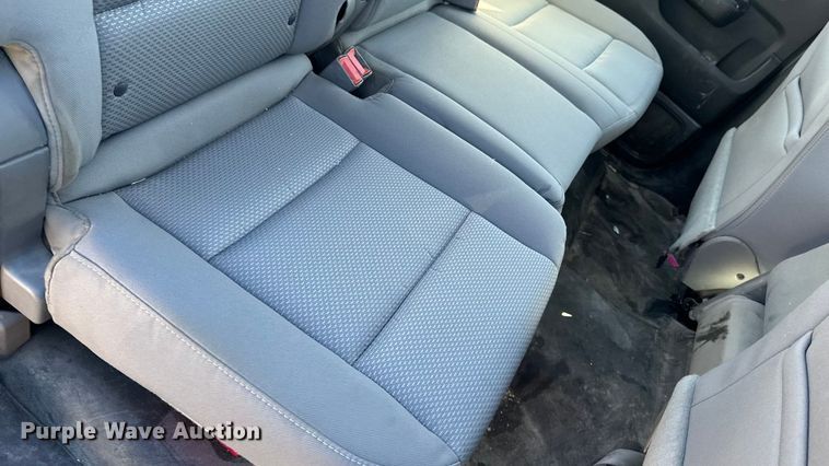 image for item EA1999 2016 Chevrolet Silverado 2500HD Crew Cab pickup truck