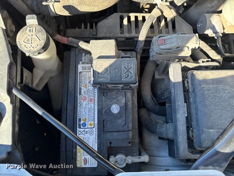 image for item EA1999 2016 Chevrolet Silverado 2500HD Crew Cab pickup truck