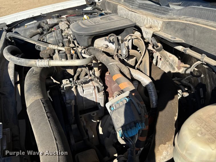 image for item EA1999 2016 Chevrolet Silverado 2500HD Crew Cab pickup truck