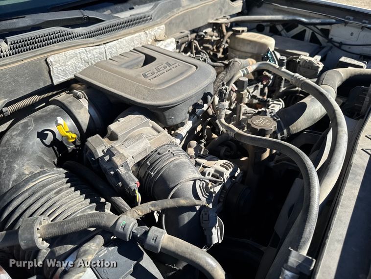 image for item EA1999 2016 Chevrolet Silverado 2500HD Crew Cab pickup truck