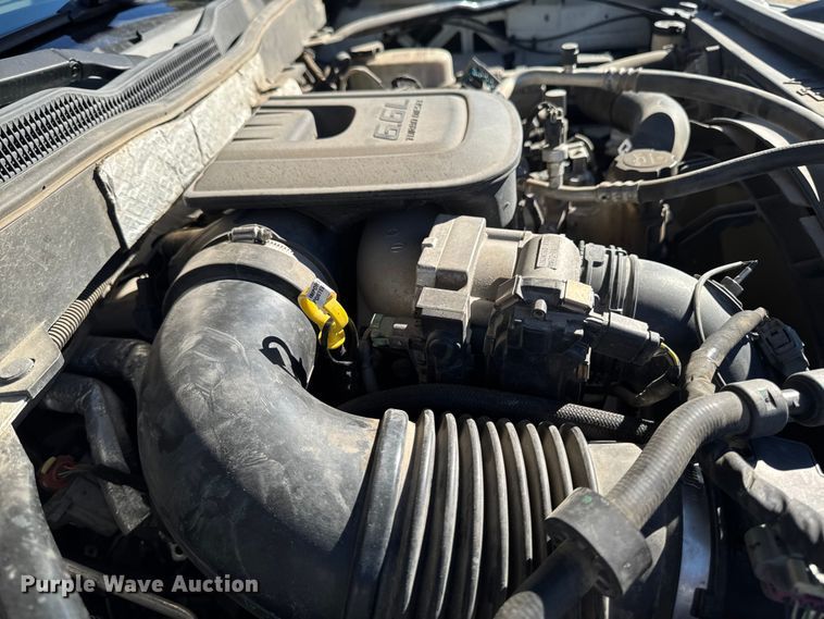 image for item EA1999 2016 Chevrolet Silverado 2500HD Crew Cab pickup truck