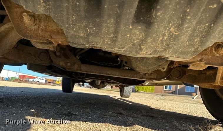 image for item EA2000 2015 Chevrolet Silverado 2500HD Crew Cab pickup truck