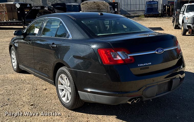 image for item EA2002 2012 Ford Taurus 