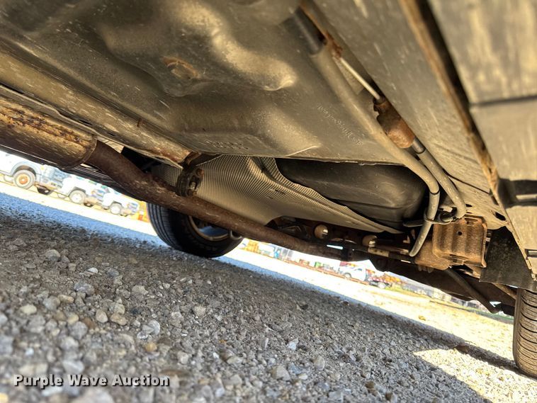 image for item EA2002 2012 Ford Taurus 