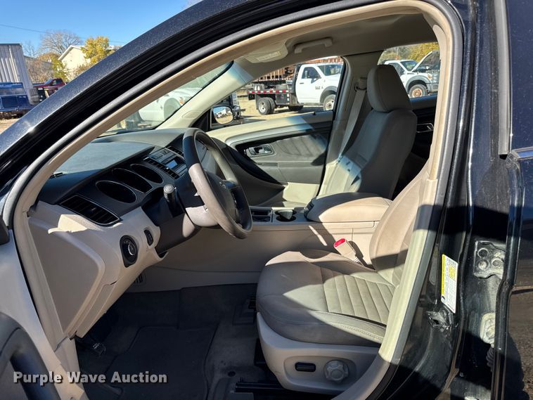 image for item EA2002 2012 Ford Taurus 