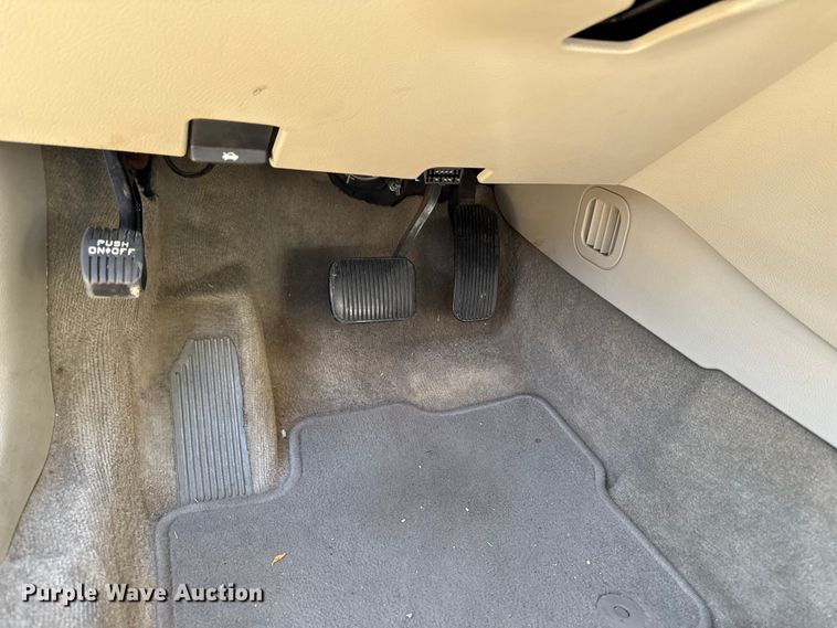 image for item EA2002 2012 Ford Taurus 