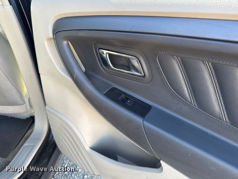 image for item EA2002 2012 Ford Taurus 