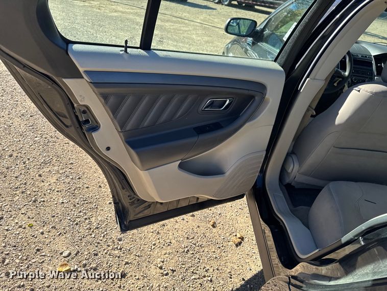 image for item EA2002 2012 Ford Taurus 