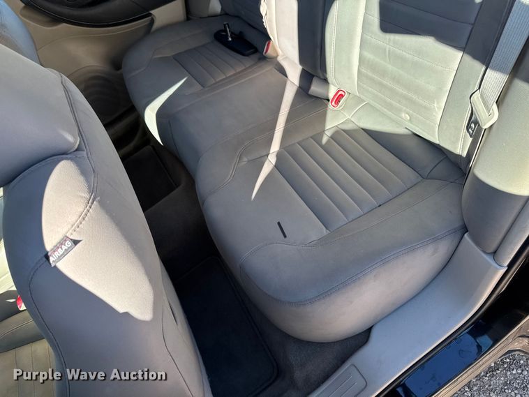 image for item EA2002 2012 Ford Taurus 