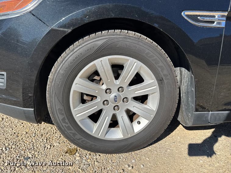image for item EA2002 2012 Ford Taurus 