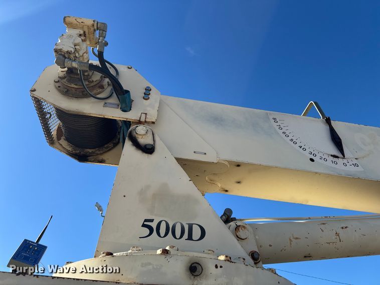 image for item EA2003 2003 Mack RB688S crane truck