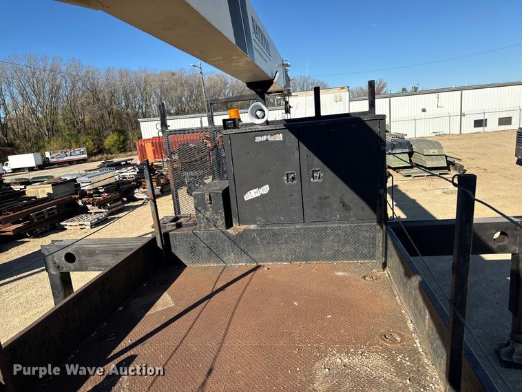 image for item EA2003 2003 Mack RB688S crane truck