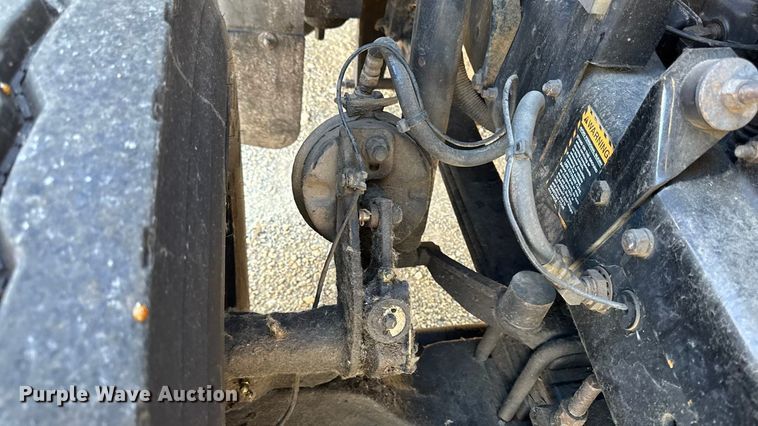 image for item EA2003 2003 Mack RB688S crane truck