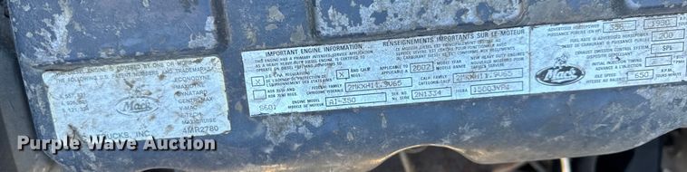 image for item EA2003 2003 Mack RB688S crane truck