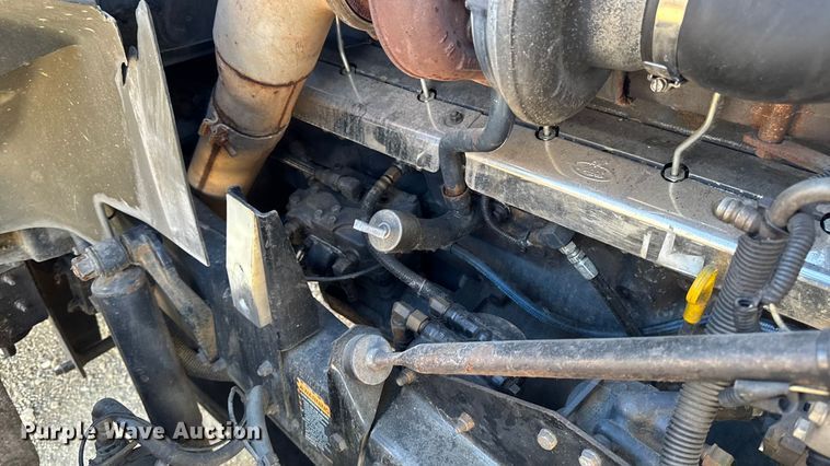 image for item EA2003 2003 Mack RB688S crane truck