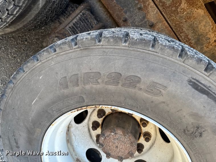 image for item EA2003 2003 Mack RB688S crane truck