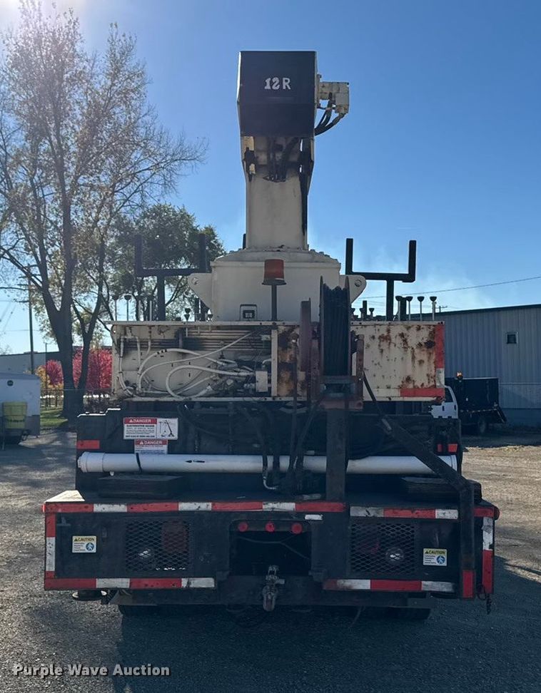 image for item EA2004 1996 Mack RB690S crane truck