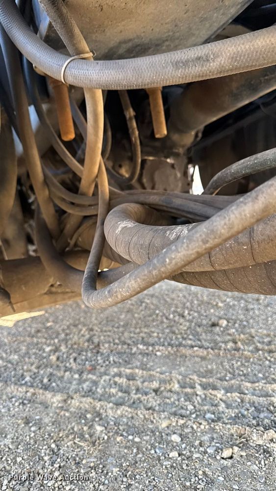 image for item EA2004 1996 Mack RB690S crane truck