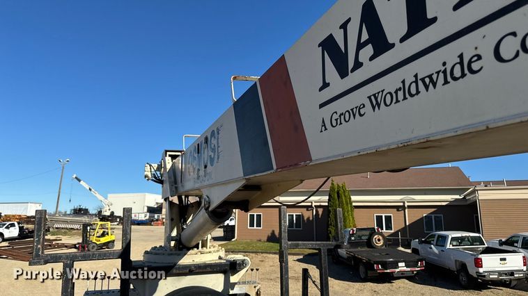 image for item EA2004 1996 Mack RB690S crane truck