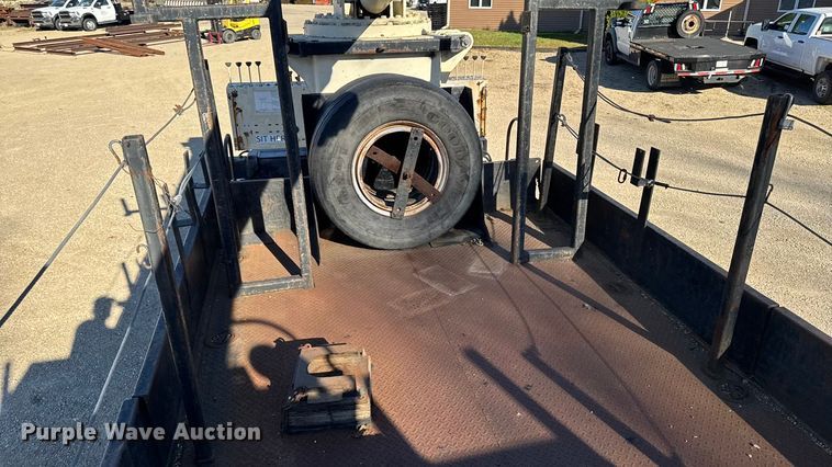 image for item EA2004 1996 Mack RB690S crane truck