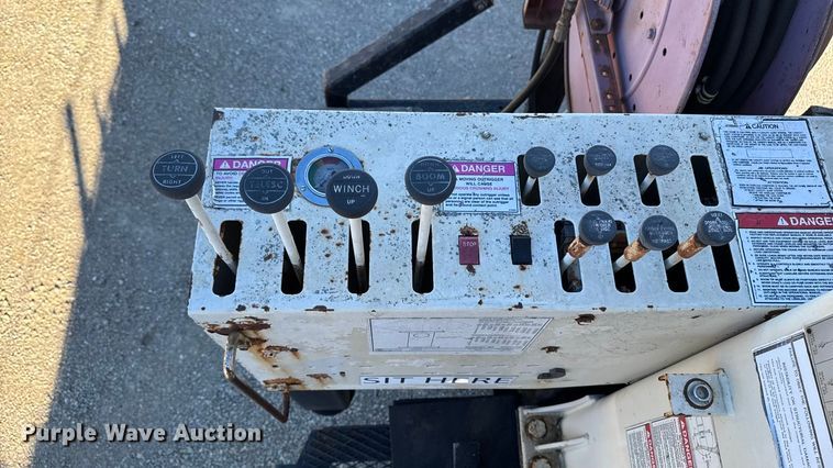 image for item EA2004 1996 Mack RB690S crane truck