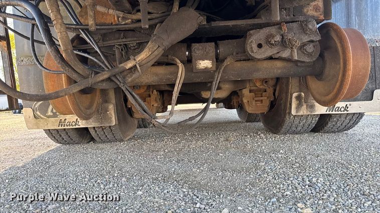 image for item EA2004 1996 Mack RB690S crane truck