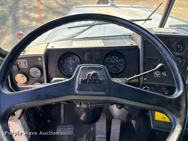 image for item EA2004 1996 Mack RB690S crane truck