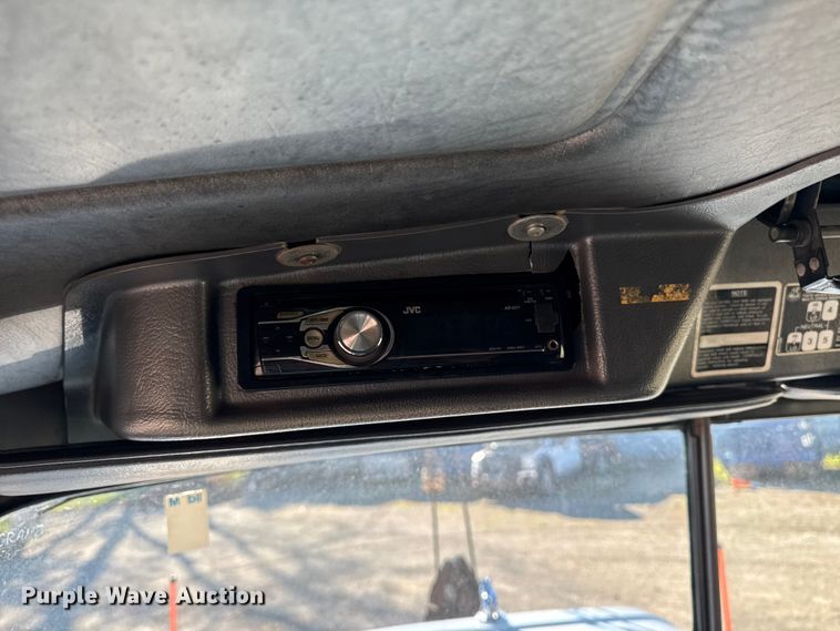 image for item EA2004 1996 Mack RB690S crane truck