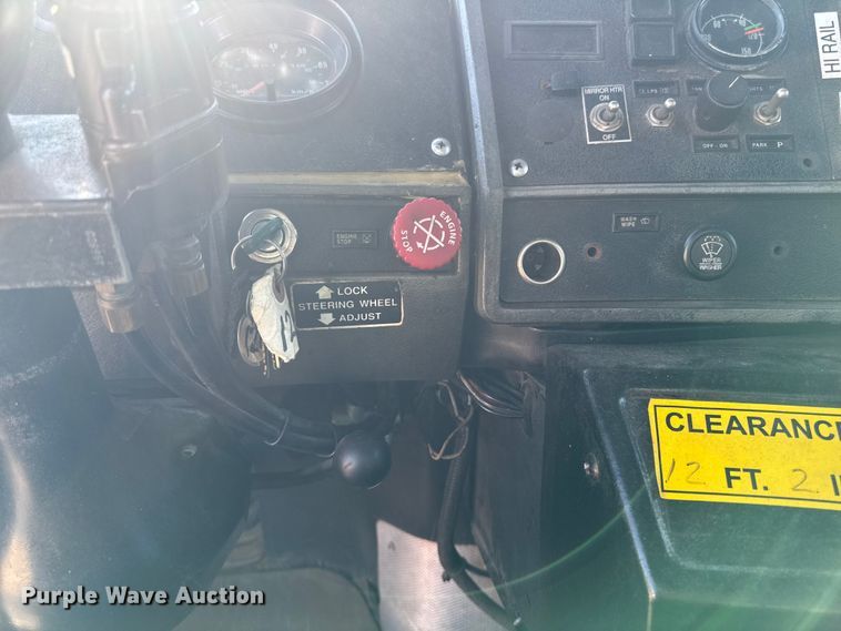 image for item EA2004 1996 Mack RB690S crane truck