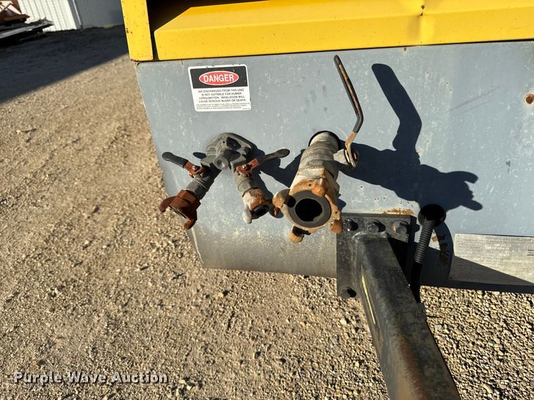 image for item EA2006 2011 Atlas copco XAS 375 JD6 air compressor