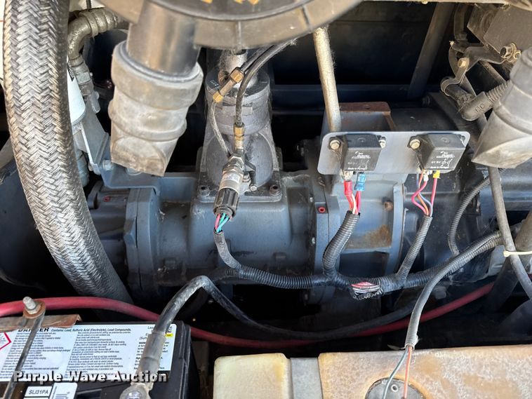 image for item EA2006 2011 Atlas copco XAS 375 JD6 air compressor