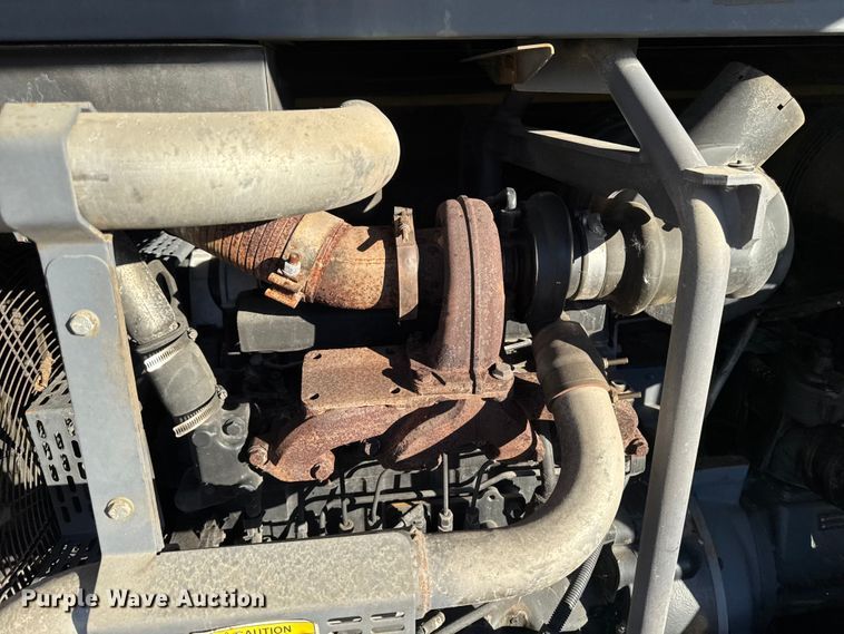 image for item EA2006 2011 Atlas copco XAS 375 JD6 air compressor