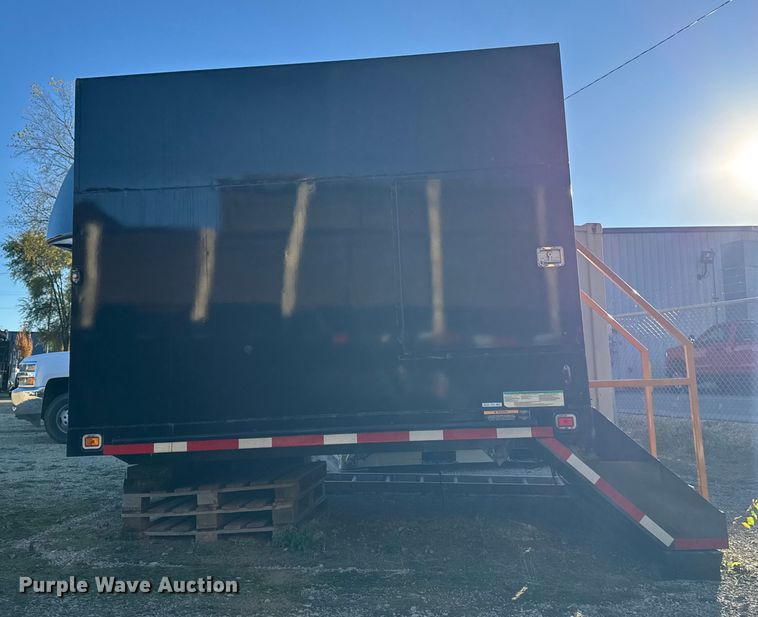 image for item EA2007 Knaphide service bed