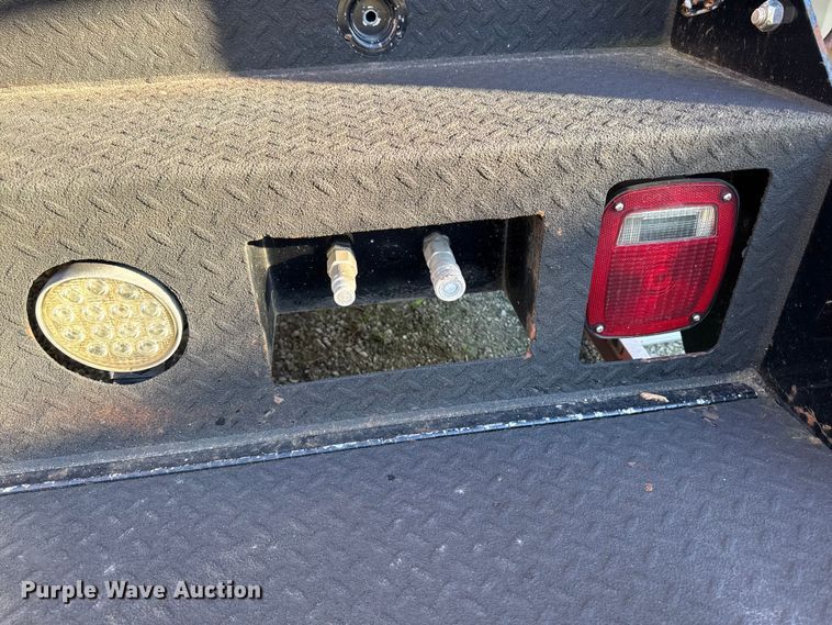 image for item EA2007 Knaphide service bed