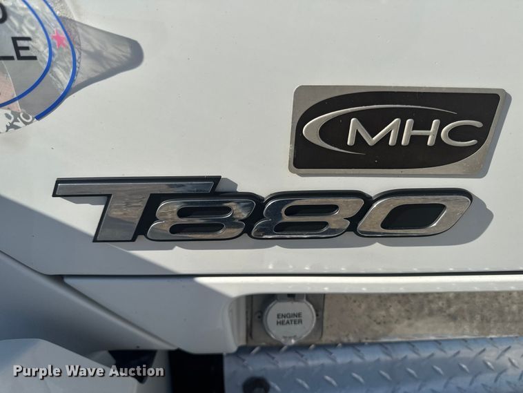 image for item EA2025 2020 Kenworth T880 semi truck