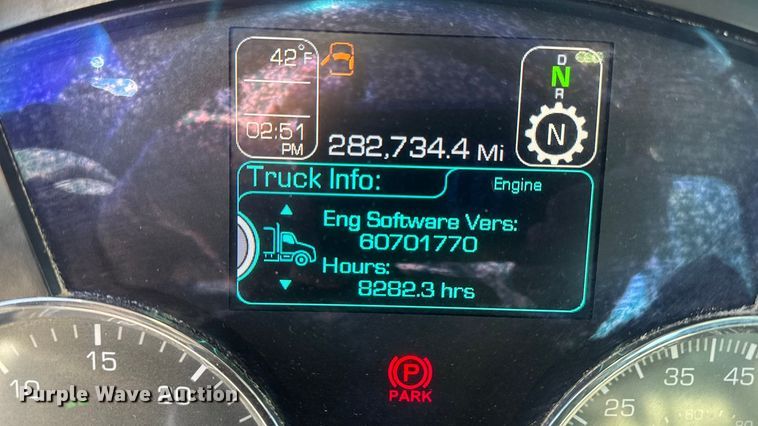 image for item EA2025 2020 Kenworth T880 semi truck