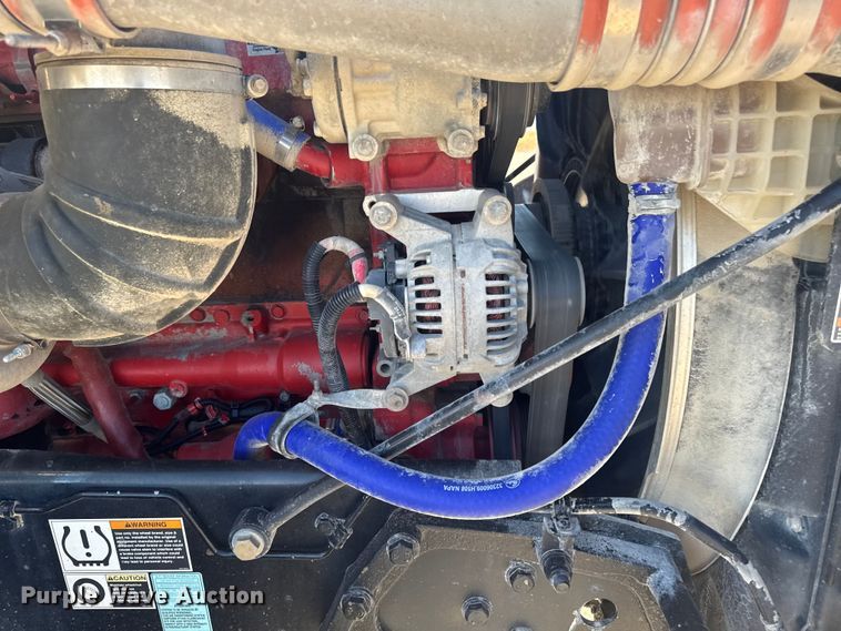 image for item EA2025 2020 Kenworth T880 semi truck