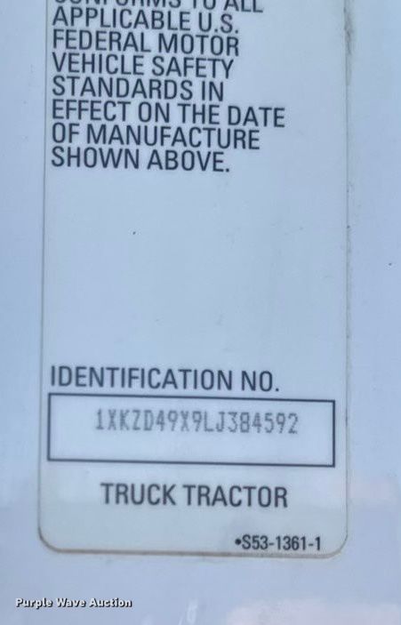 image for item EA2025 2020 Kenworth T880 semi truck