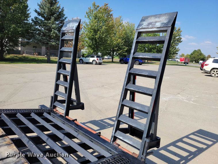 image for item EA2599 2014 Lane LMH 1920 equipment trailer